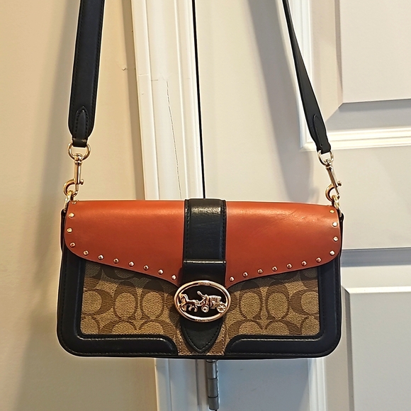 Coach Purse - Picture 1 of 1